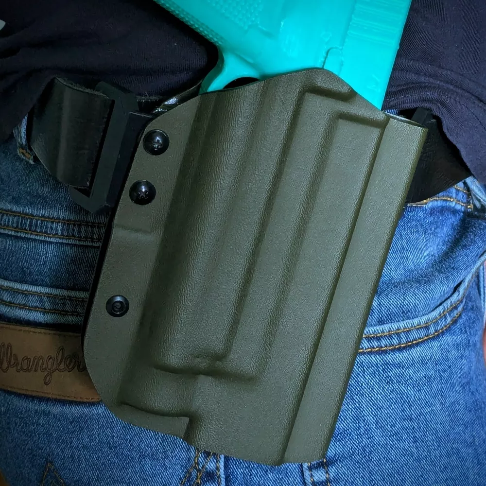 How to wear the OWB Holster